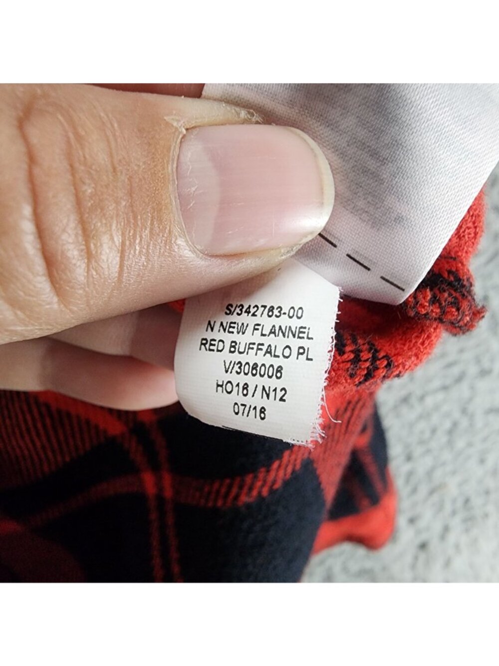 Old Navy Top Womens XXL Red Plaid Flannel The Classic Button Up Shirt *Read* - Picture 8 of 10